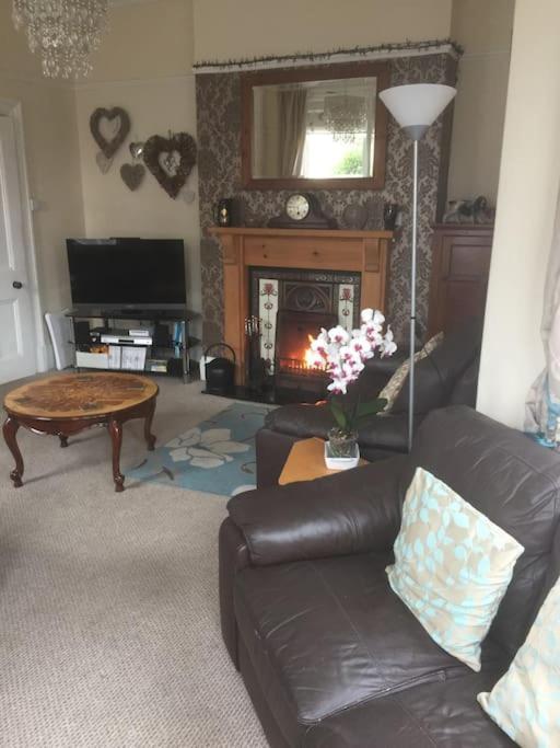 Turret Corner, Colwyn Bay, 5Min Walk To Sandy Beach Villa Conwy Exteriör bild