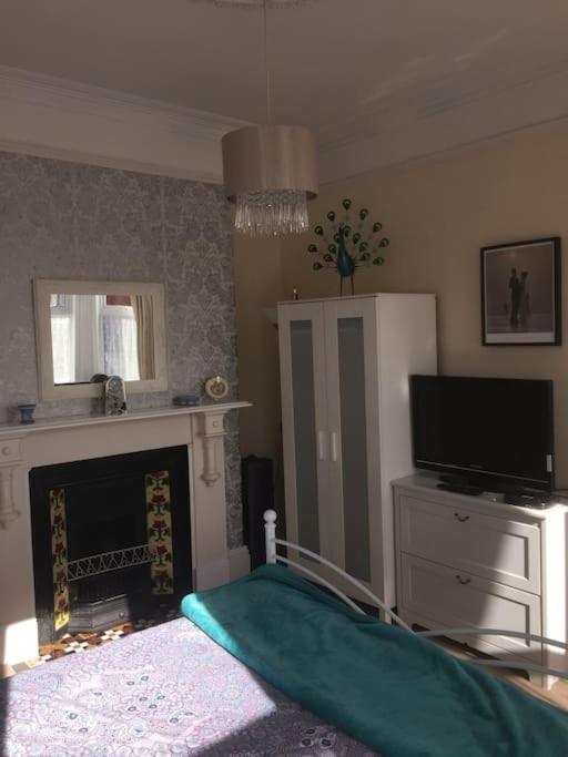 Turret Corner, Colwyn Bay, 5Min Walk To Sandy Beach Villa Conwy Exteriör bild
